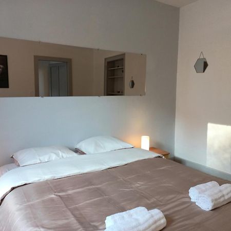 Appartement Les Iris, Au Calme, Proche Du Centre Remiremont Luaran gambar