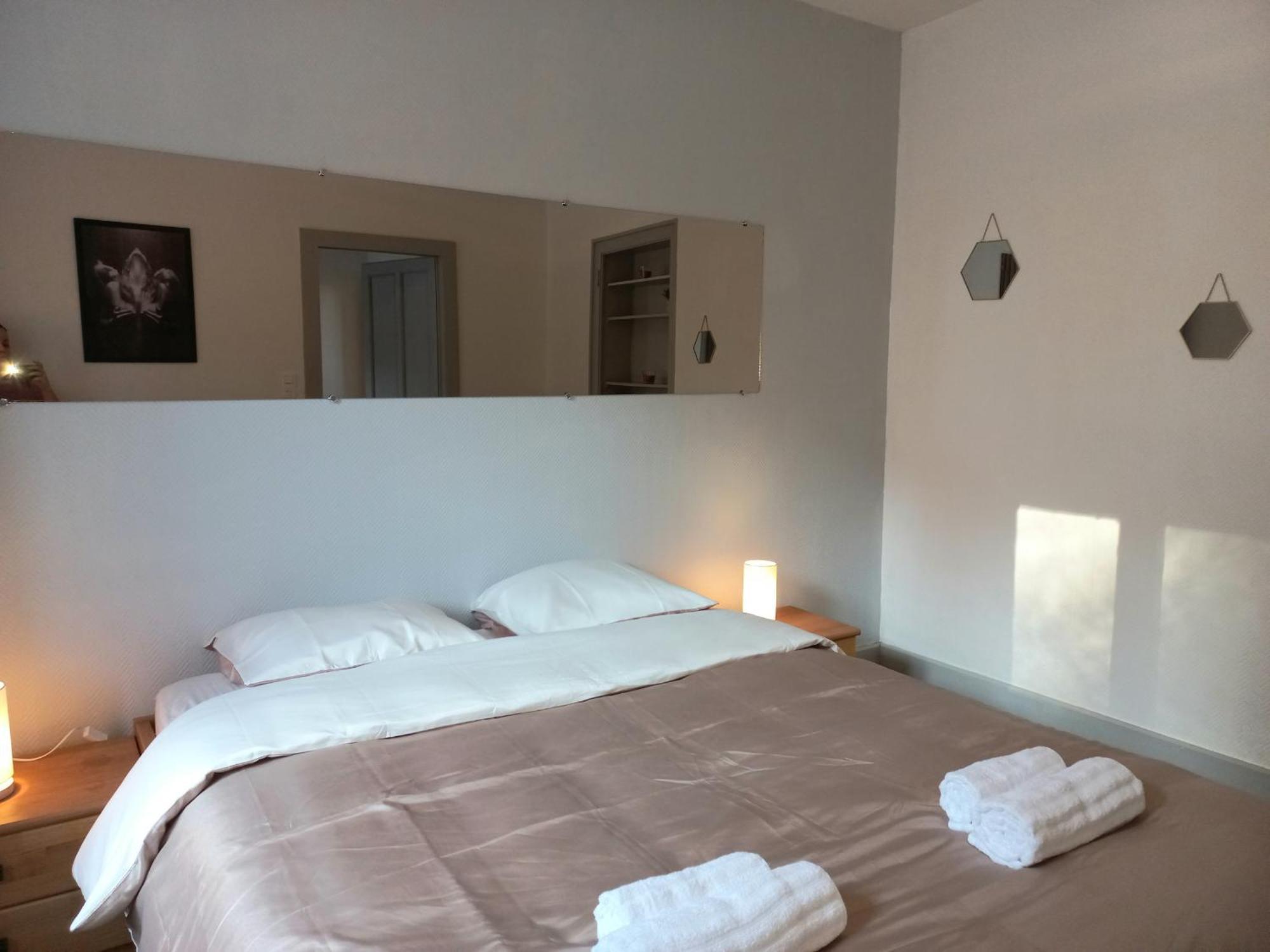 Appartement Les Iris, Au Calme, Proche Du Centre Remiremont Luaran gambar